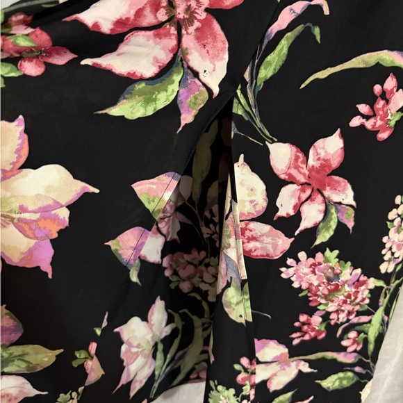 AQUA Corset Midi Dress - Picture 3 of 9